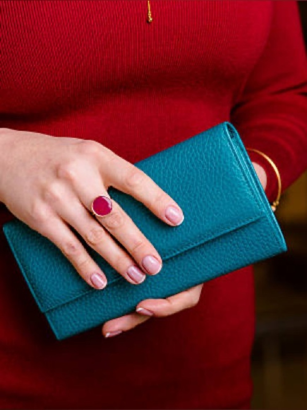 HUGE 40% OFF ALL WALLETS FROM 9/18-9/22